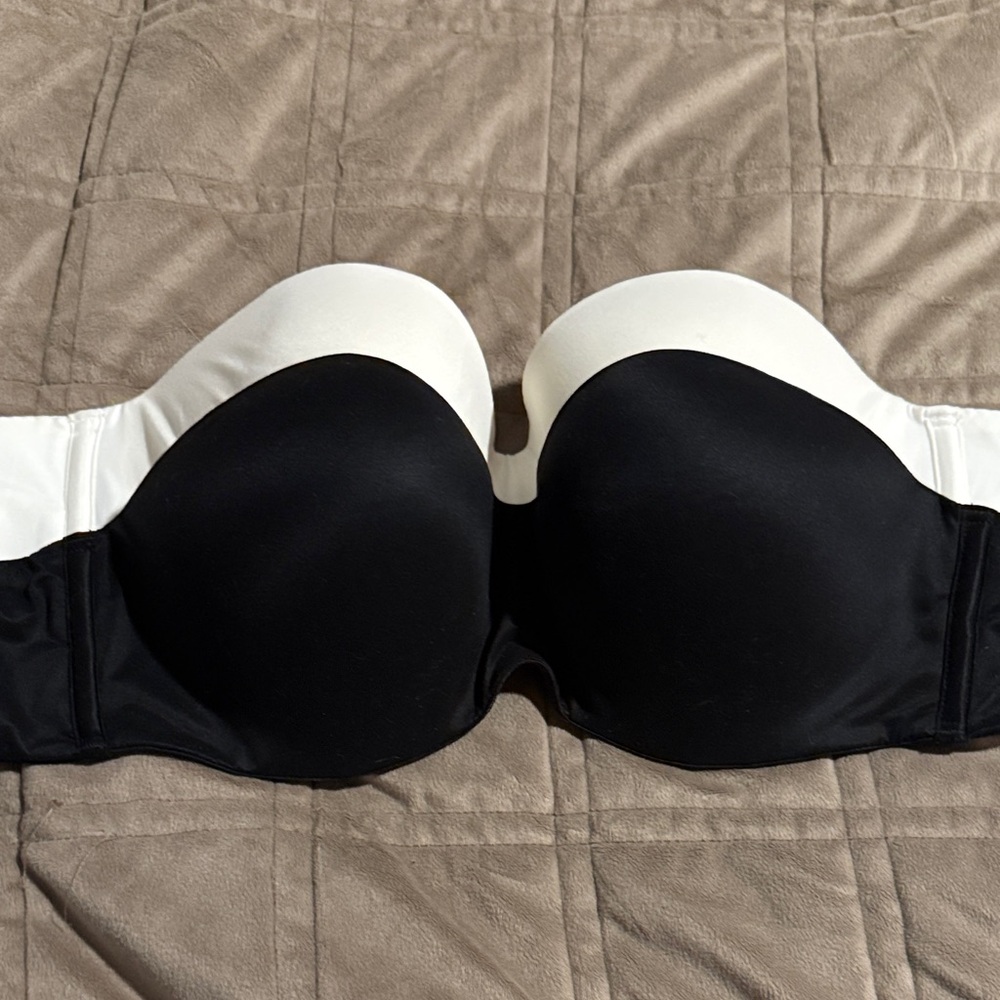 Victoria's Secret Black and White Strapless Bra
